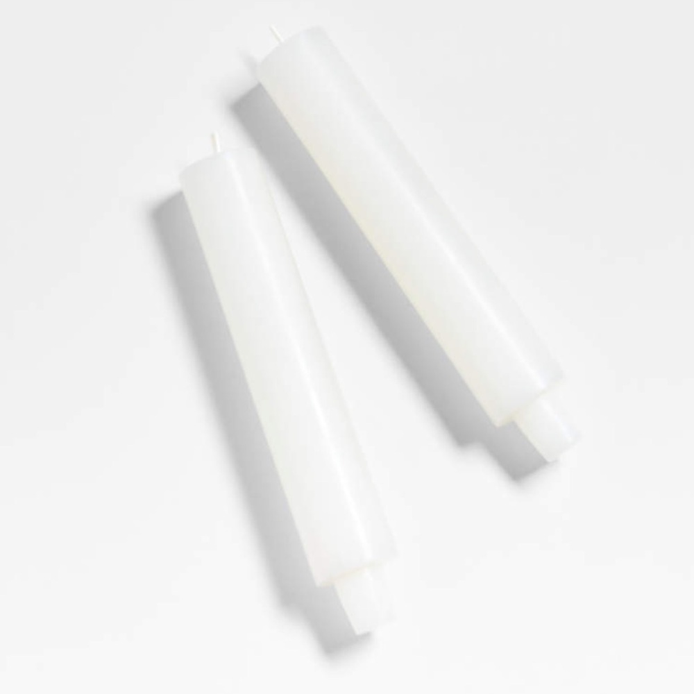 CRATE&BARREL. NWT 2pc cylinder white taper candles -8.5”